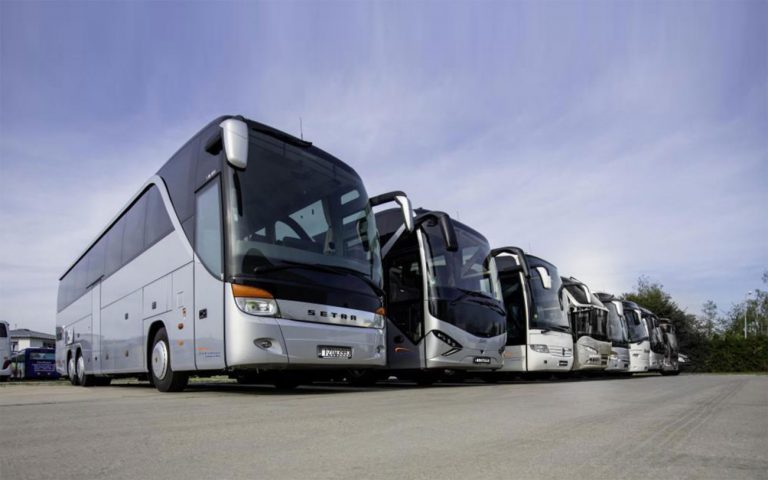 Έκτακτη επιδότηση για τα τουριστικά λεωφορεία – Το ευχαριστώ των ταξιδιωτικών γραφείων σε Θεοχάρη, Καραμανλή
