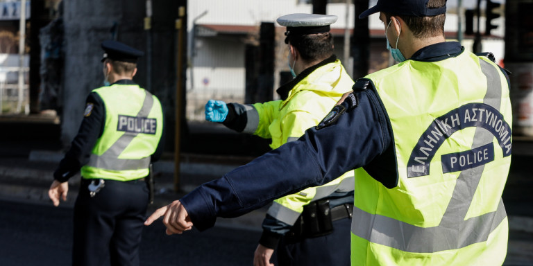 Κορονοϊός: Πρόστιμα 486.600 ευρώ και οκτώ συλλήψεις για παραβιάσεις των μέτρων περιορισμού