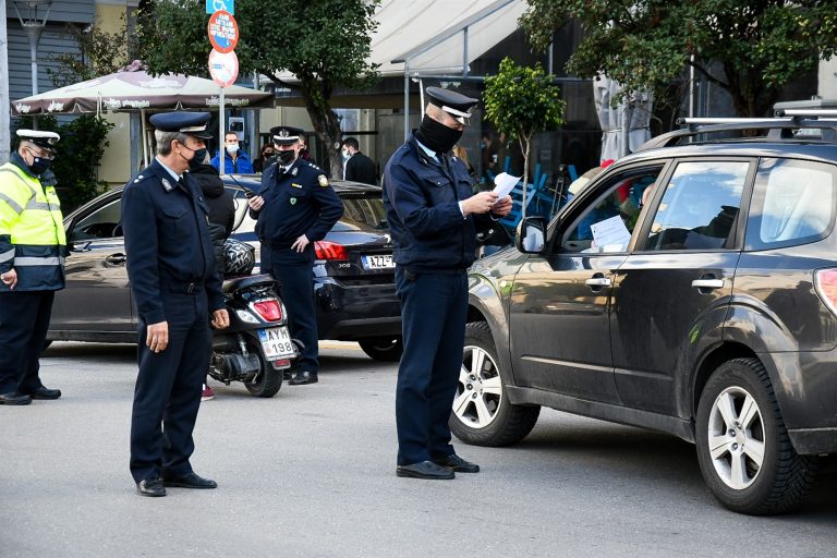 Έξι συλλήψεις στους ελέγχους της ΕΛ.ΑΣ για την εφαρμογή των μέτρων κατά του κορονοϊού