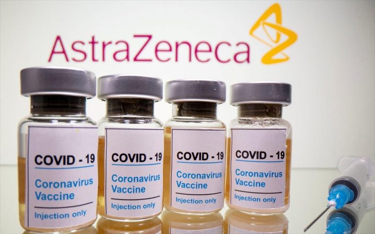 AstraZeneca: «Πράσινο φως» για τον εμβολιασμό των άνω των 65