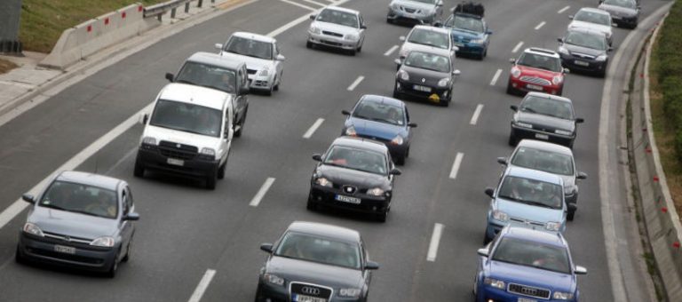 Παρατείνονται για 10 μήνες οι άδειες οδήγησης (Ε.Δ.Χ.) αυτοκινήτων στο πλαίσιο των μέτρων περιορισμού του κορονοϊού