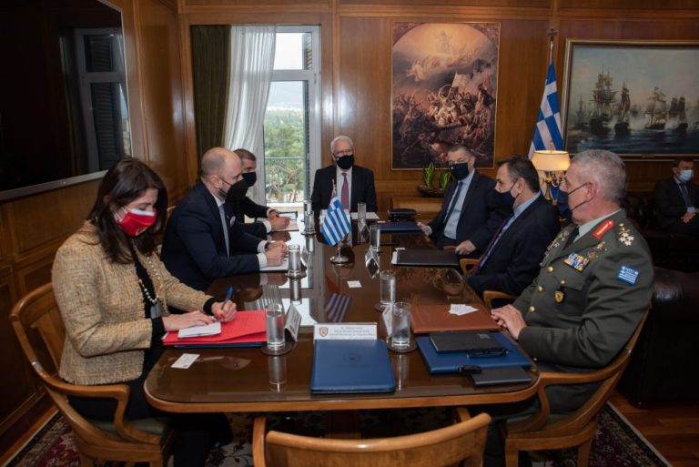 Συνάντηση ΥΕΘΑ Ν. Παναγιωτόπουλου με τον υπουργό Εξωτερικών του Μαυροβουνίου