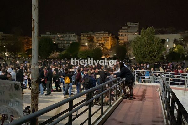 Θεσσαλονίκη: Κορονοπάρτι με 1.000 άτομα στο ΑΠΘ