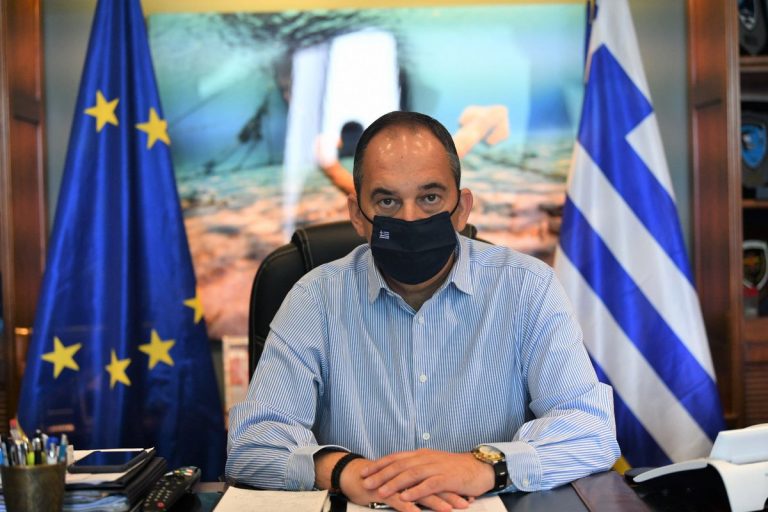 Γ. Πλακιωτάκης για θάνατο Αγγελικούση: «Η ναυτιλία πενθεί έναν σπουδαίο Έλληνα»
