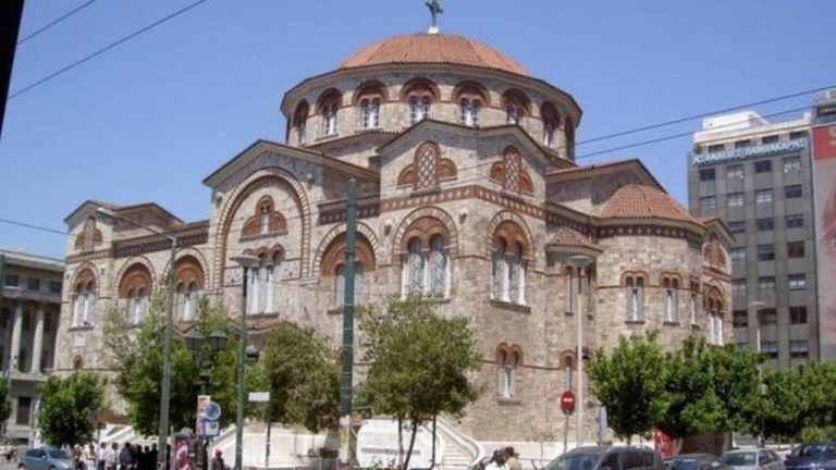Δήμος Πειραιά: Διενεργεί δωρεάν rapid test σε κληρικούς και λοιπό προσωπικό των ναών της Μητροπόλεως Πειραιώς