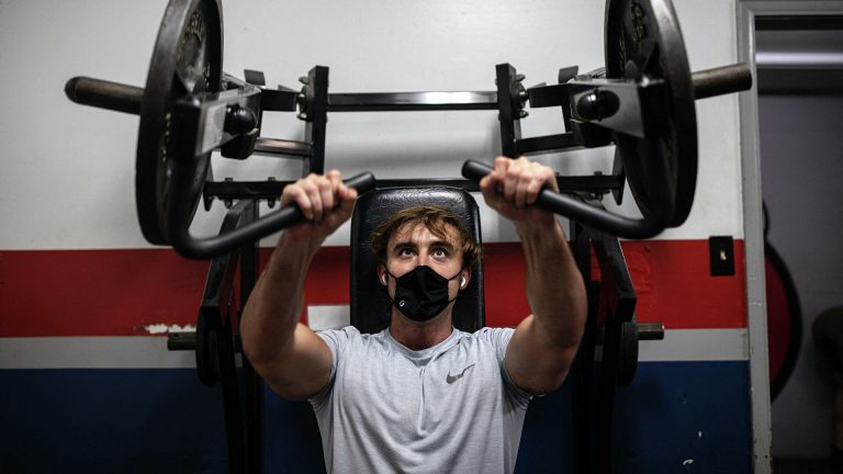 Επανεκκίνηση γυμναστηρίων – Με ποια μέτρα άνοιξαν – Ποιοι φορούν μάσκα