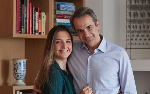 Κ. Μητσοτάκης: Η τρυφερή φωτογραφία με την πρωτότοκη κόρη του που σήμερα έχει γενέθλια