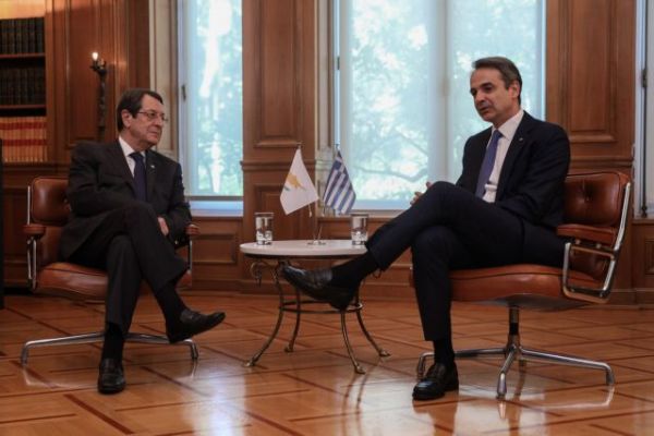 Aρ. Πελώνη: «Ο Ερντογάν ενοχλείται από τις διεθνείς συμμαχίες της Ελλάδας»  – Συνάντηση Κ. Μητσοτάκη με Ν. Αναστασιάδη την Τρίτη
