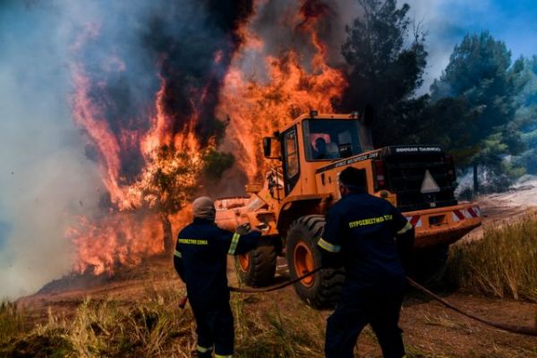 Πολιτική Προστασία: Πολύ υψηλός κίνδυνος πυρκαγιάς το Σάββατο – Δείτε πού