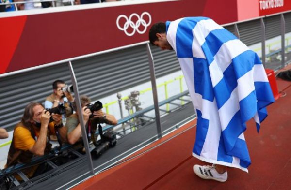 Μίλτος Τεντόγλου – Πανηγύρια στα Γρεβενά μετά το χρυσό στους Ολυμπιακούς – Τι είπε η μητέρα του