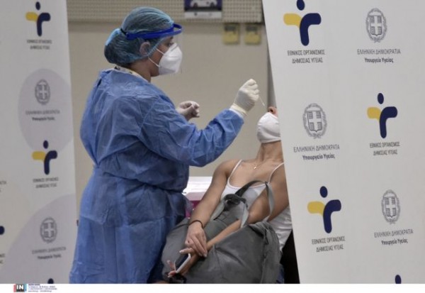 Κορονοϊός – «Μπλόκο» στα δωρεάν τεστ στις δημόσιες δομές για τους ανεμβολίαστους