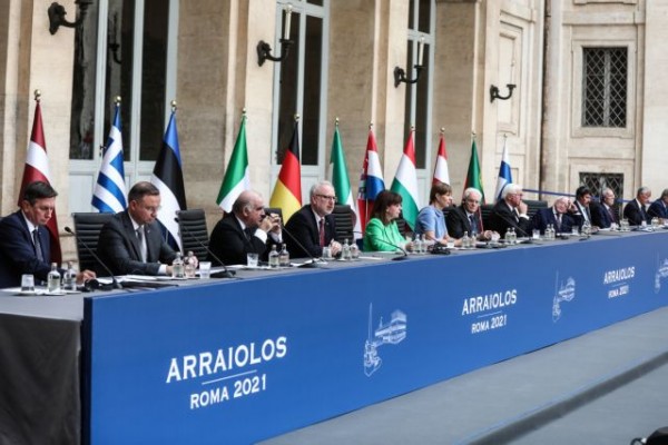 Κ. Σακελλαροπούλου: “Η Ευρώπη πρέπει να διασφαλίσει τον ηγετικό της ρόλο”