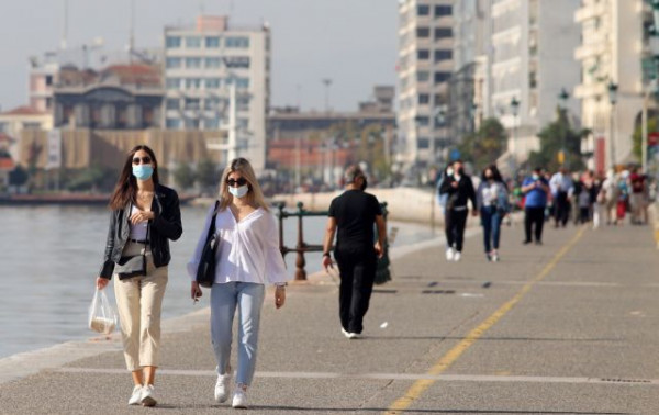 Θεσσαλονίκη – Μια ανάσα πριν το μίνι λοκντάουν – Οι ανησυχίες των ειδικών