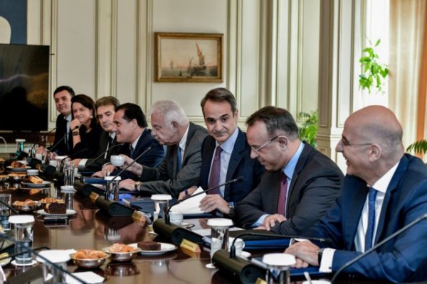 Συνεδριάζει το πρώτο Υπουργικό Συμβούλιο μετά τον ανασχηματισμό – Ποια θέματα είναι στο επίκεντρο