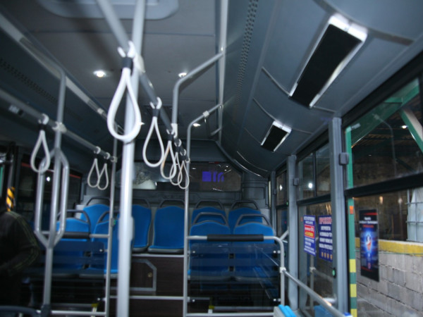 Δήμος Πειραιά – Νέες συσκευές  απολύμανσης του αέρα στα λεωφορεία της Δημοτικής Συγκοινωνίας
