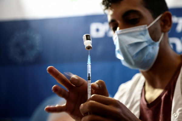 Μ.Θεοδωρίδου: “Μπορεί το εμβόλιο της γρίπης να γίνει ταυτόχρονα με αυτό του κοροναϊού;”