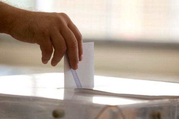 Ανοικτό το ενδεχόμενο και για τρίτες εκλογές από Οικονόμου – «Τραμπισμός α λα Γκρέκα από Τσίπρα»
